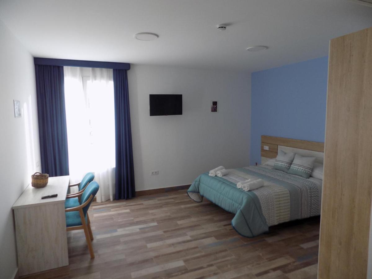 Hotel Rural Suenos Del Quijote มาดริเดฮอส ภายนอก รูปภาพ