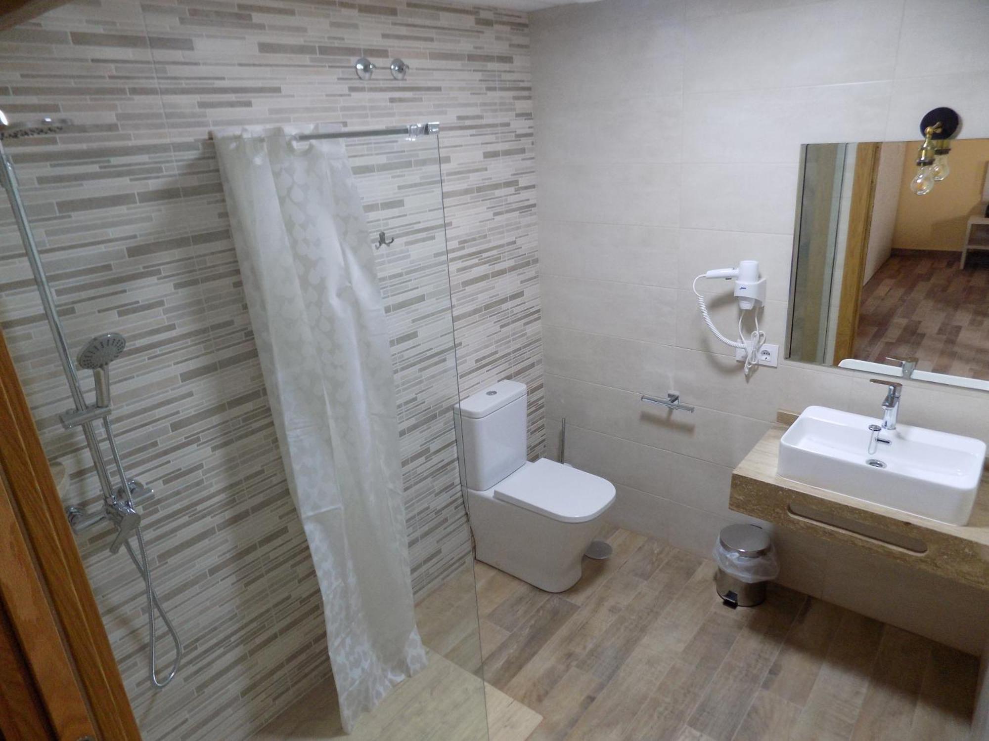 Hotel Rural Suenos Del Quijote มาดริเดฮอส ภายนอก รูปภาพ